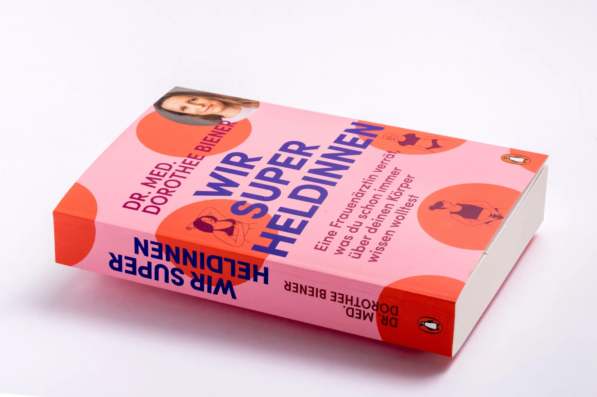 Bild: 9783328112341 | Wir Superheldinnen | Dorothee Biener | Taschenbuch | 368 S. | Deutsch