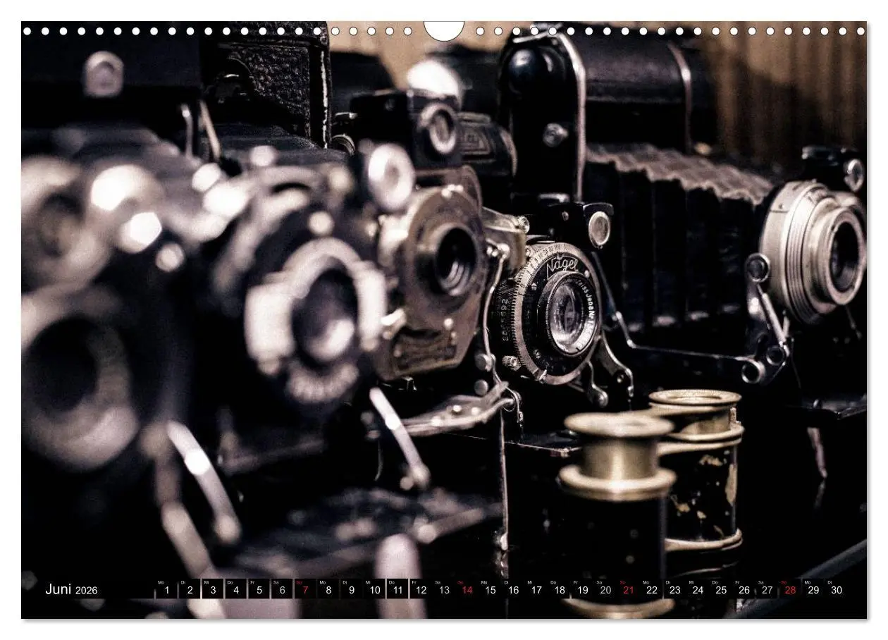 Bild: 9783516022841 | Historische Fotoapparate (Wandkalender 2026 DIN A3 quer), CALVENDO...