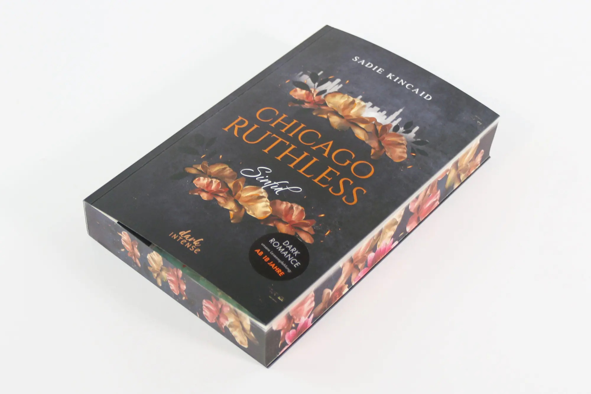 Bild: 9783743223141 | Chicago Ruthless (Band 1) - Sinful | Sadie Kincaid | Taschenbuch