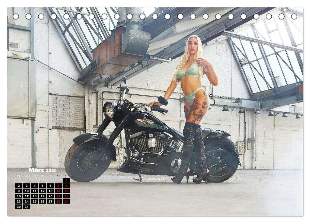 Bild: 9783457583241 | Motorräder und Sexy Girls (Tischkalender 2026 DIN A5 quer),...