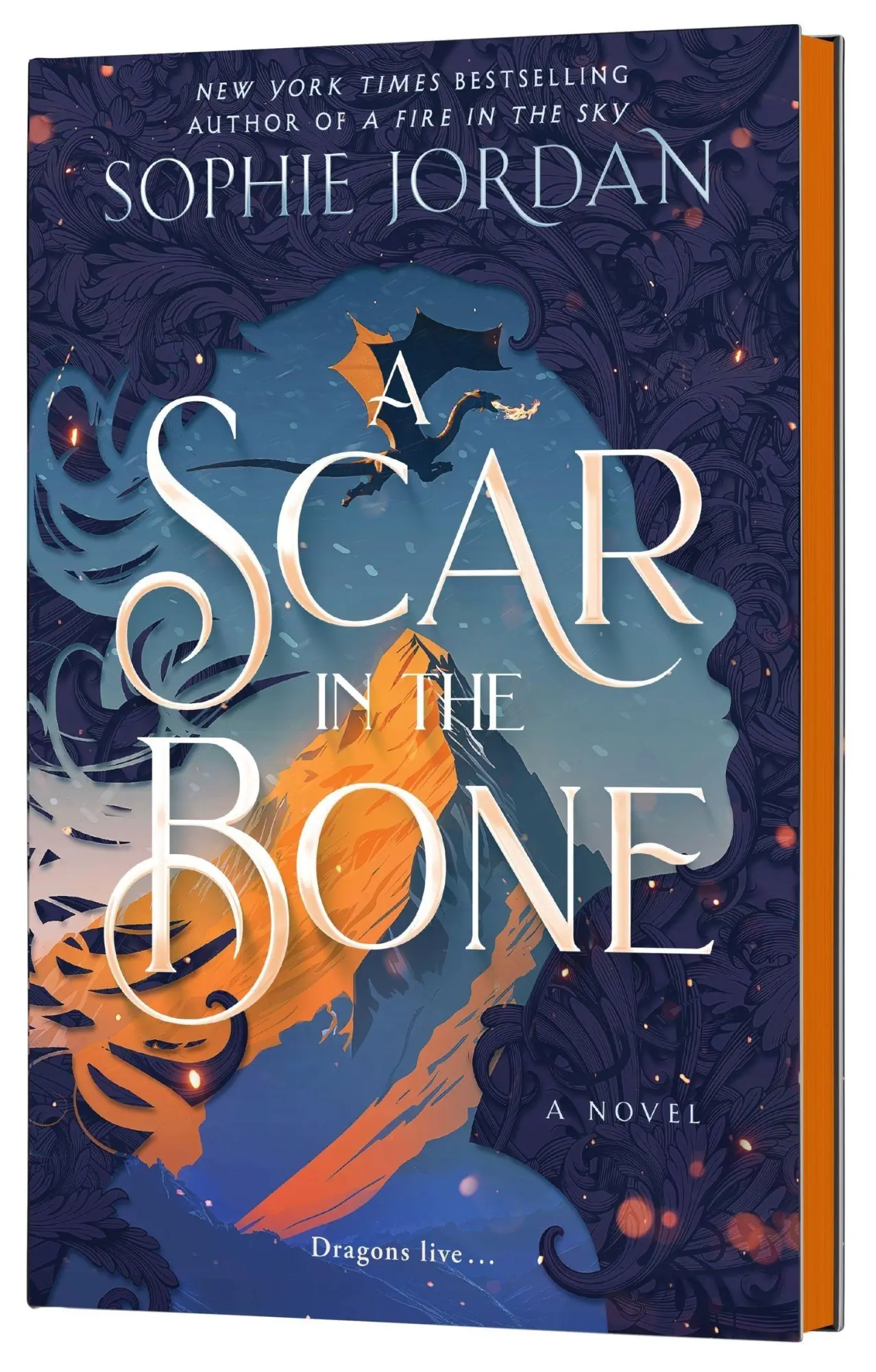 Cover: 9780063414341 | A Scar in the Bone (Deluxe Limited Edition) | A Novel | Sophie Jordan