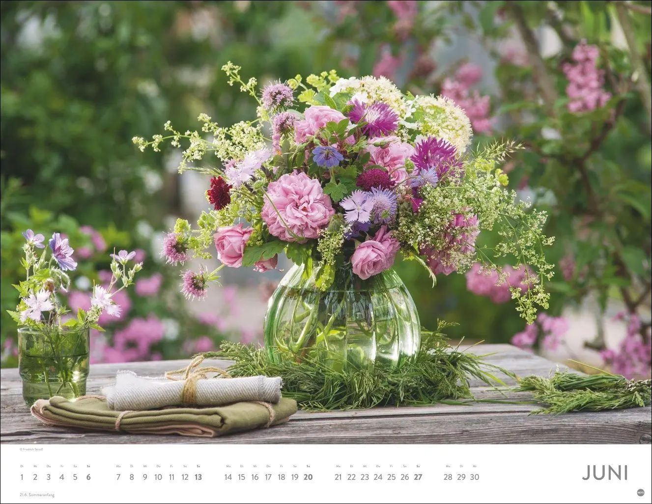 Bild: 9783756415441 | Blumenpracht Posterkalender 2027 | Heye | Kalender | Spiralbindung