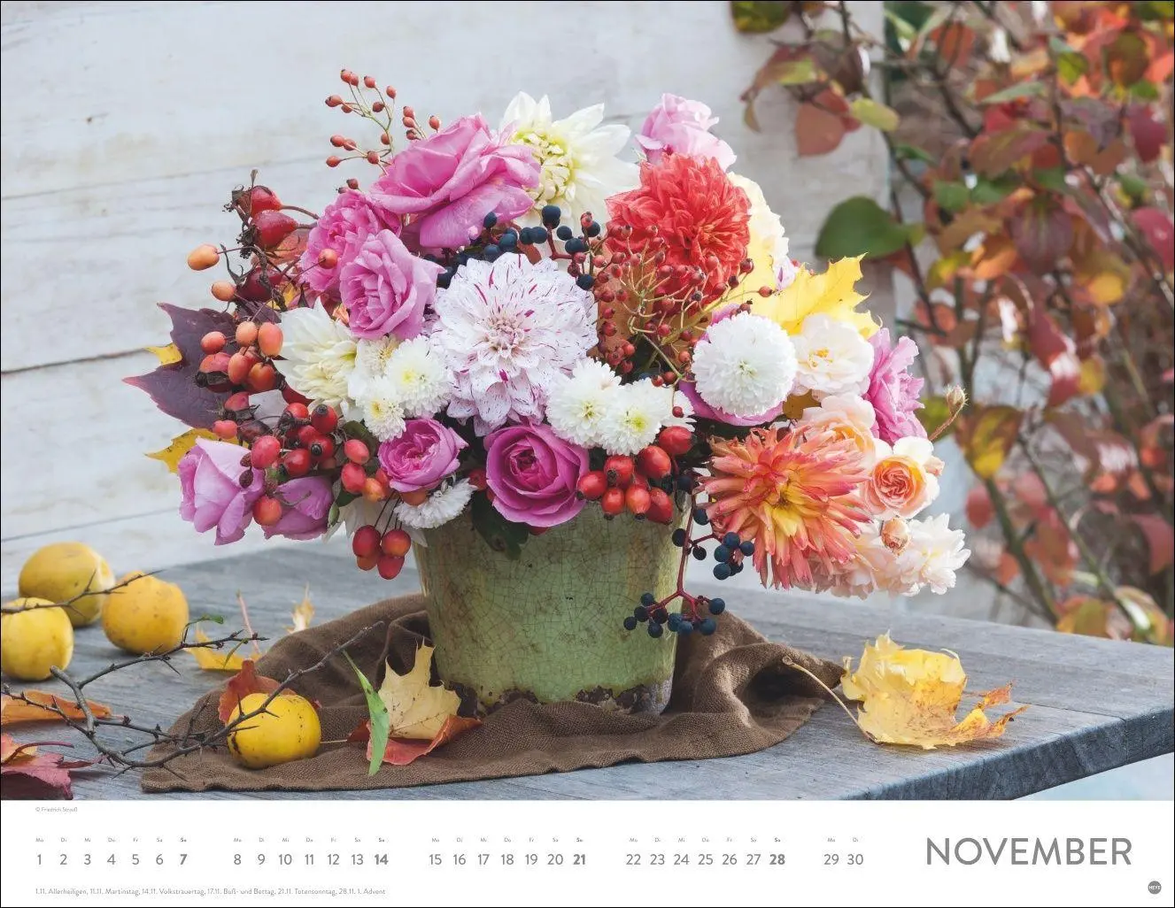 Bild: 9783756415441 | Blumenpracht Posterkalender 2027 | Heye | Kalender | Spiralbindung