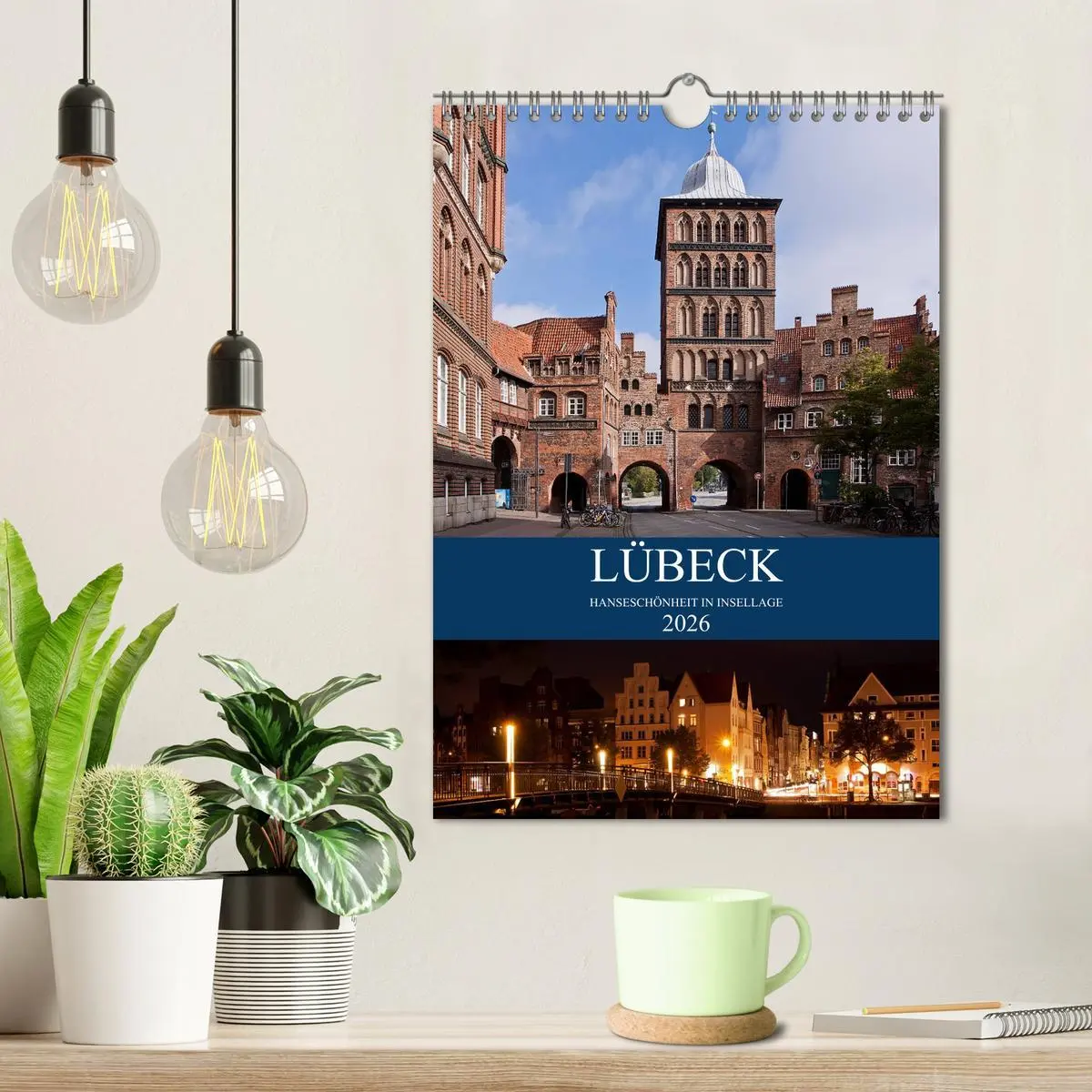 Bild: 9783516415841 | Lübeck - Hanseschönheit in Insellage (Wandkalender 2026 DIN A4...