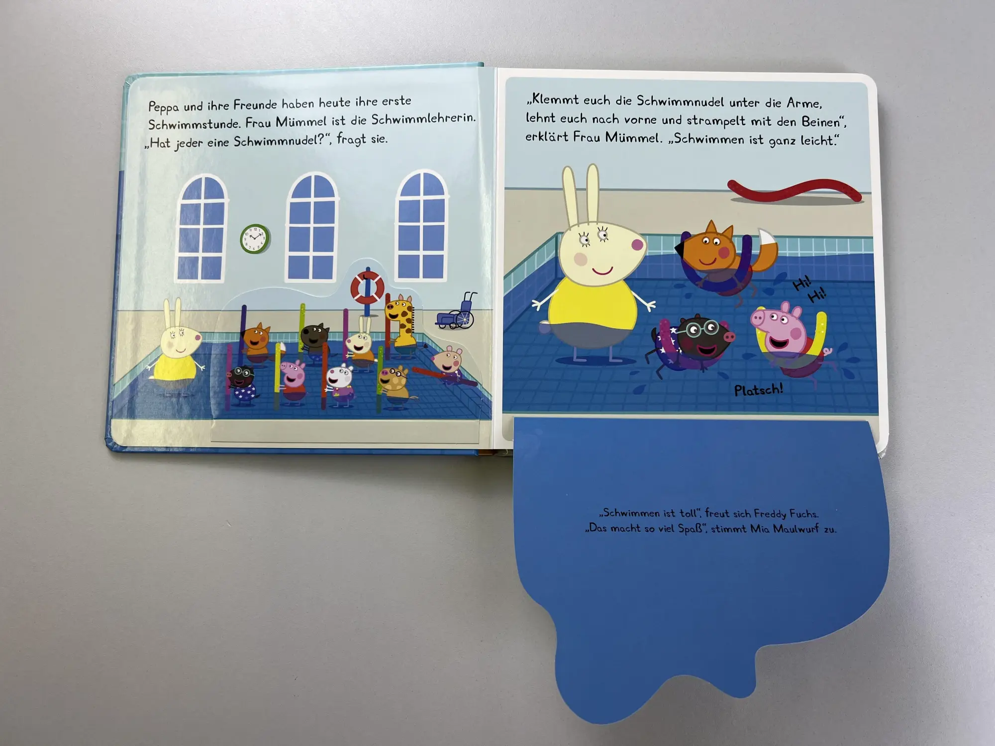Bild: 9783833247941 | Peppa Pig: Peppa lernt Schwimmen - Mein wasserstarkes Klappenbuch