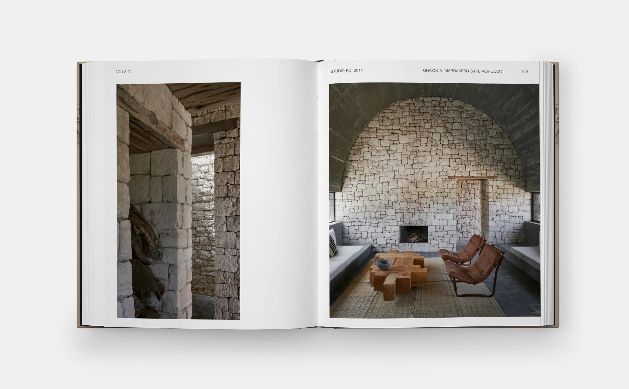Bild: 9781838669041 | Stone Houses | Phaidon Editors | Buch | Phaidon Press | 240 S. | 2024
