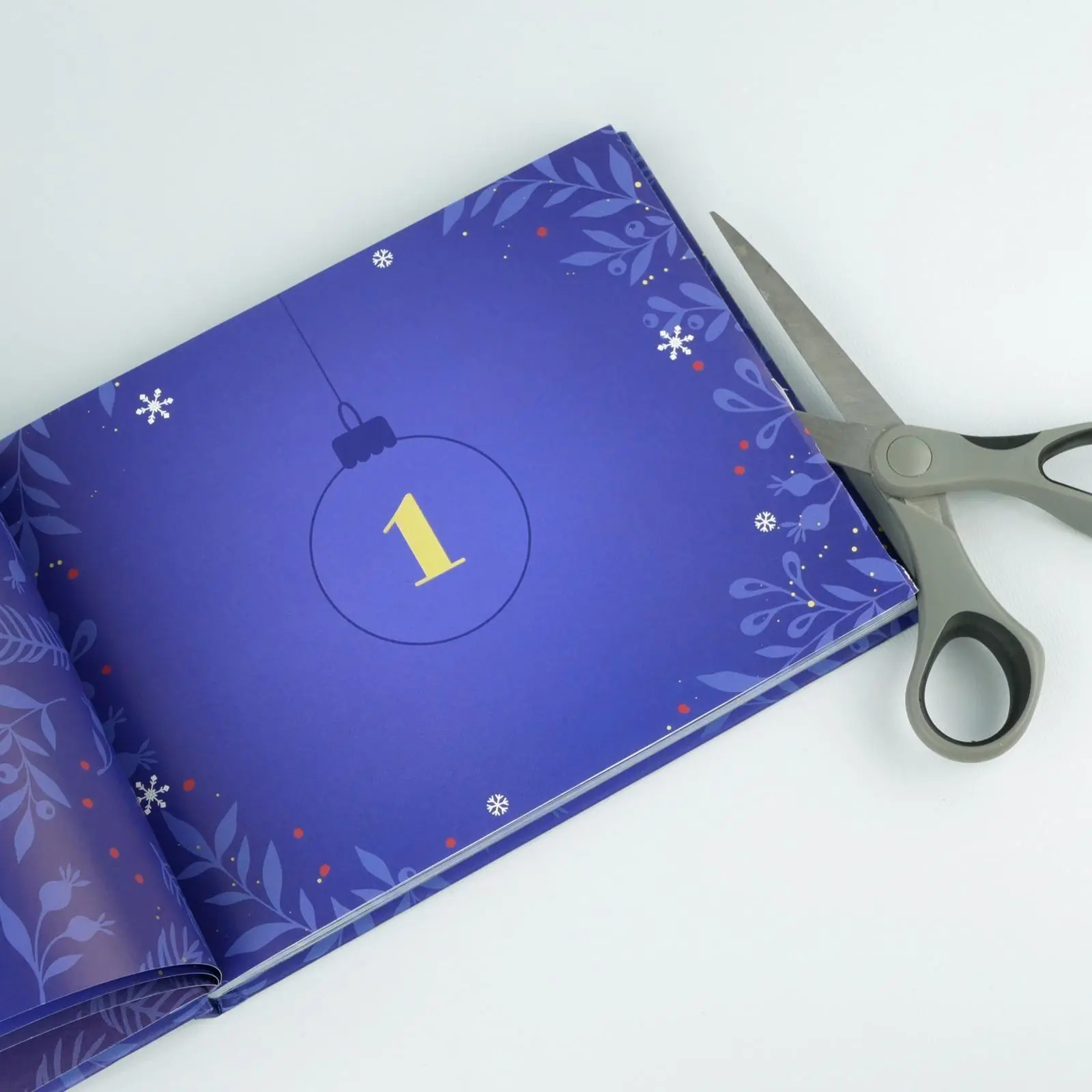 Bild: 9783742329141 | Pilates-Adventskalender | Gabi Fastner | Buch | 100 S. | Deutsch