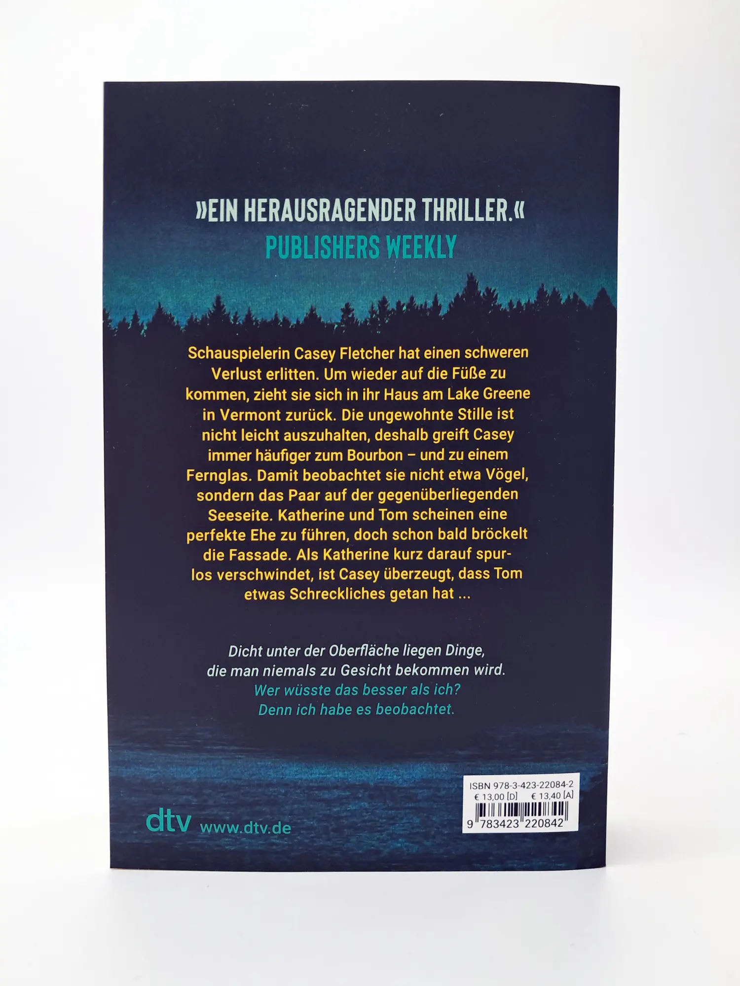 Bild: 9783423220842 | LAKE - Das Haus am dunklen Ufer | Riley Sager | Taschenbuch | 416 S.