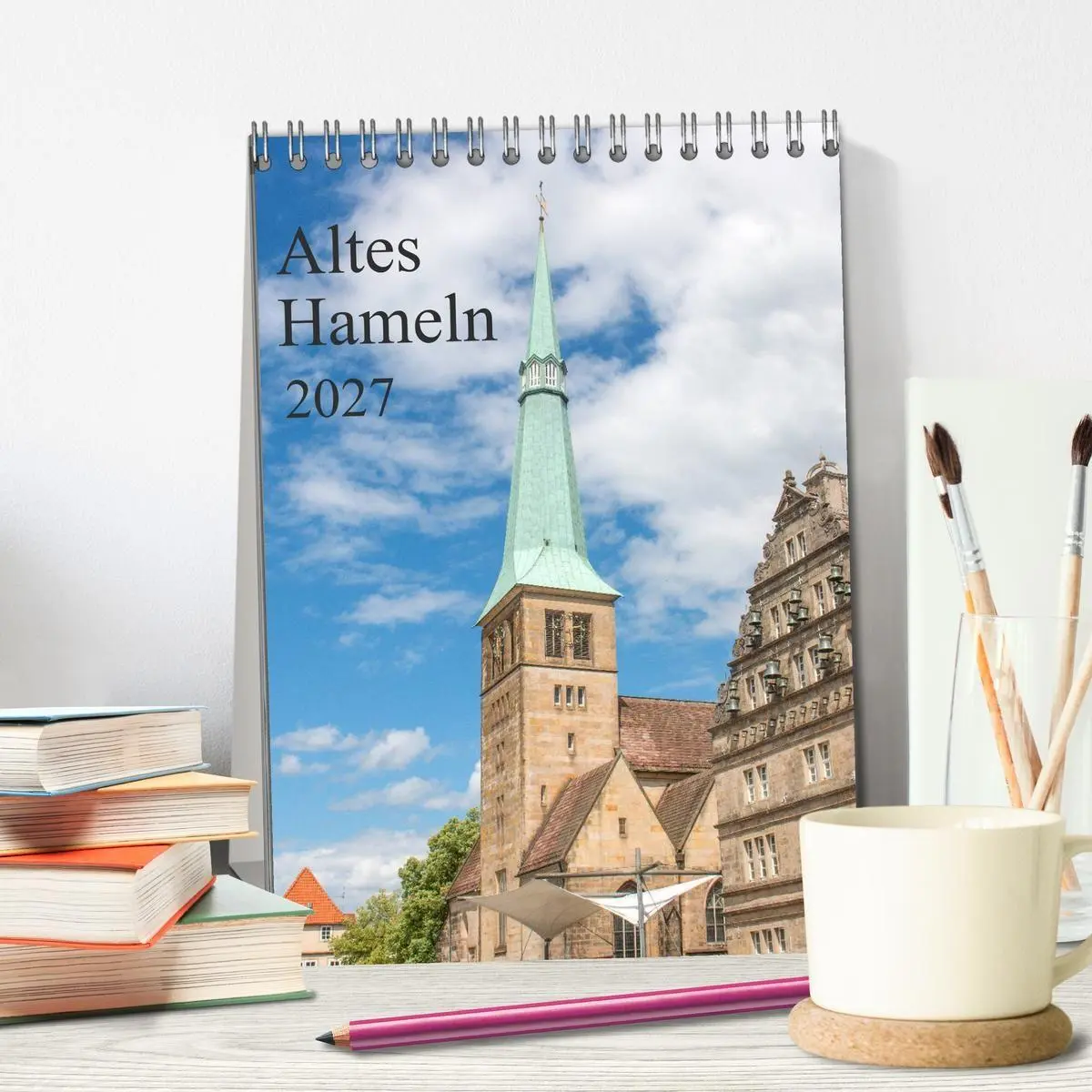 Bild: 9783569421042 | Altes Hameln (Tischkalender 2027 DIN A5 hoch), CALVENDO Monatskalender