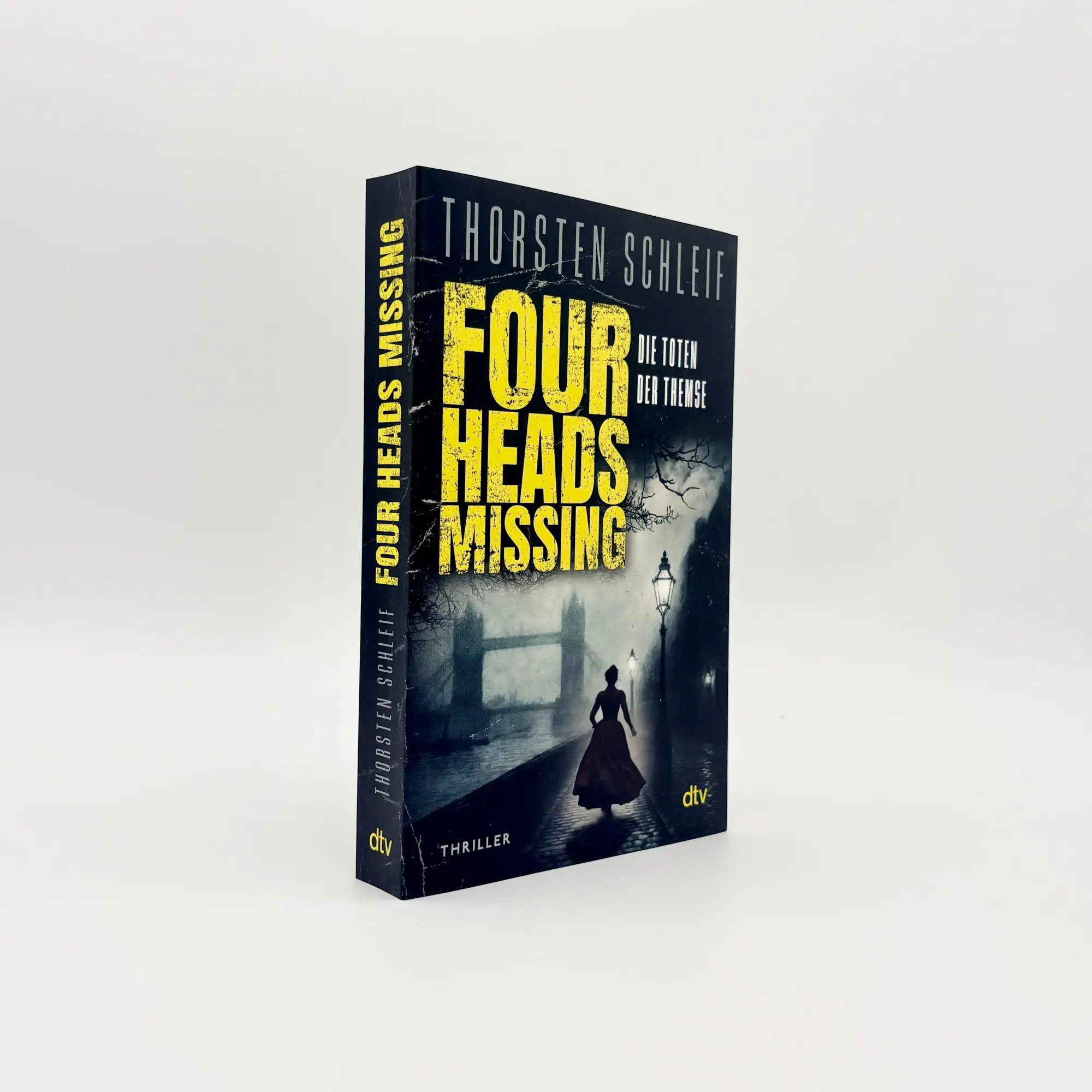Bild: 9783423221542 | Four Heads Missing | Thorsten Schleif | Taschenbuch | 336 S. | Deutsch