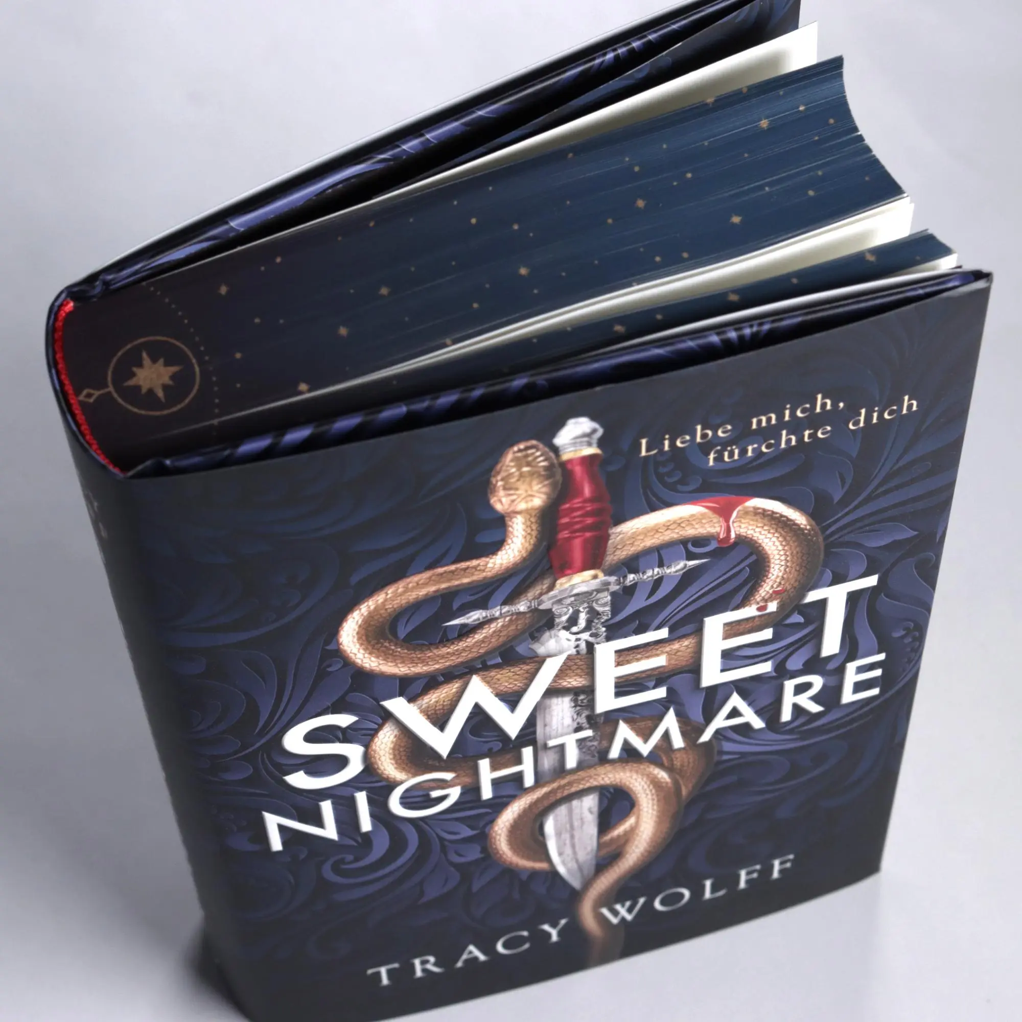 Bild: 9783423765442 | Sweet Nightmare | Tracy Wolff | Buch | Die Calder Academy Chroniken