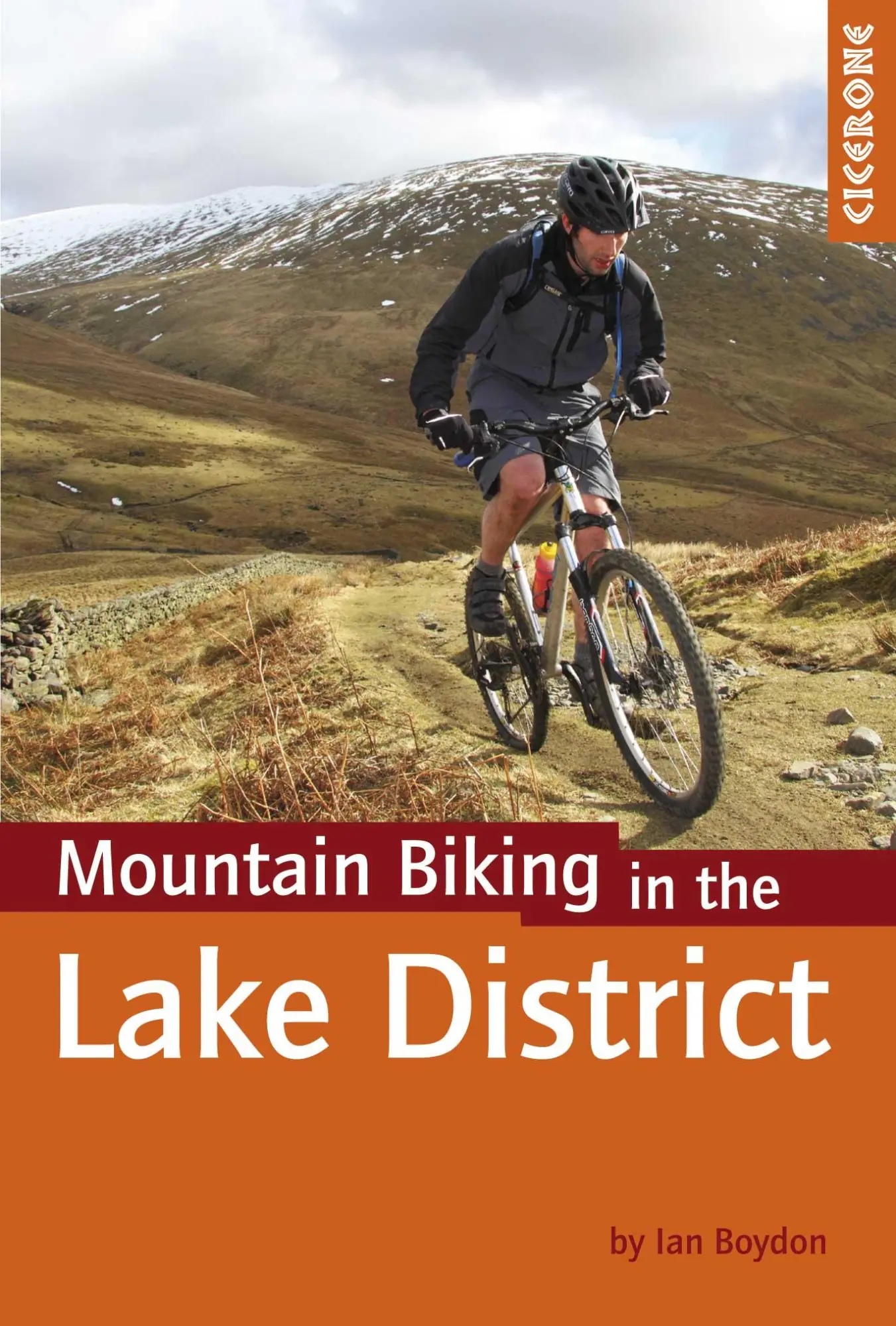 Cover: 9781852846442 | Cicerone Mountain Biking in the Lake District | Ian Boydon | Buch