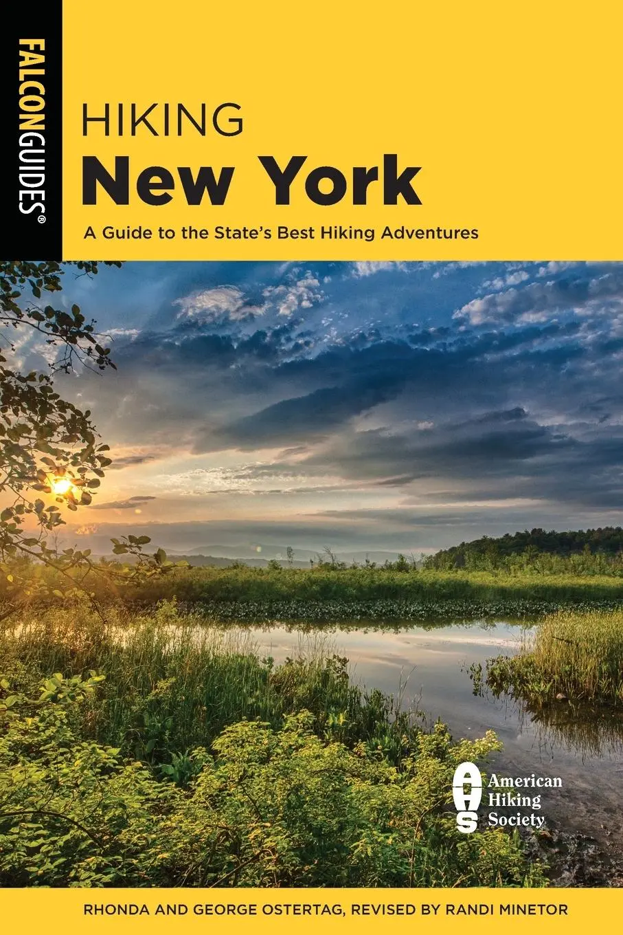 Cover: 9781493077342 | Hiking New York | Randi Minetor | Taschenbuch | Englisch | 2024