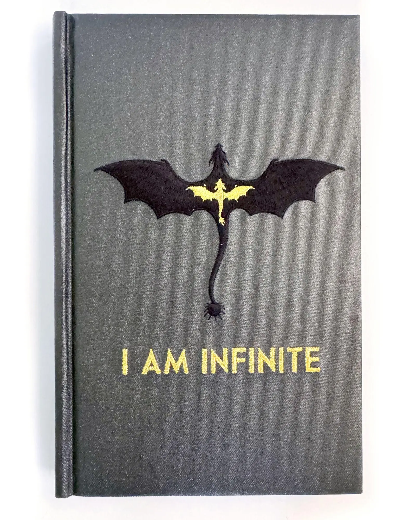 Bild: 9781682818442 | Stitched Empyrean Journal | I Am Infinite Edition | Rebecca Yarros