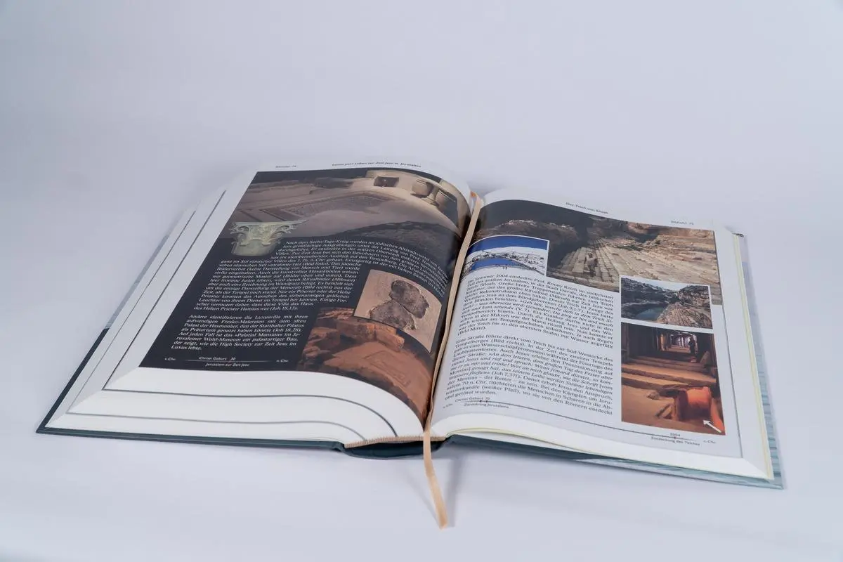 Bild: 9783417020243 | Elberfelder Bibel mit Erklärungen | und Fotos zur Welt der Bibel