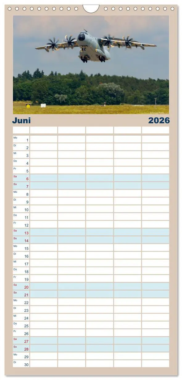 Bild: 9783516602043 | Familienplaner 2026 - A400M LTG 62 mit 5 Spalten (Wandkalender, 21...