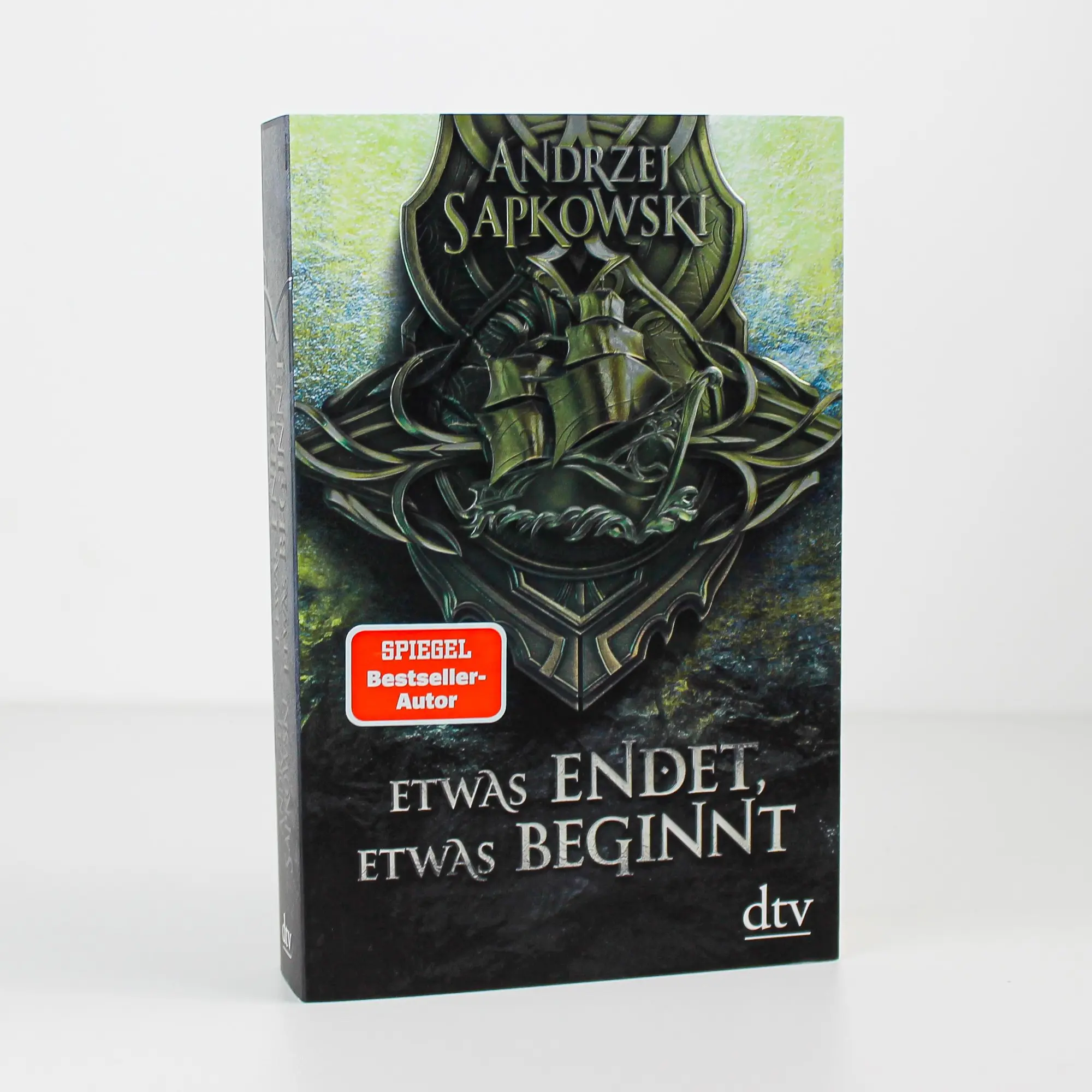 Bild: 9783423262743 | Etwas endet, etwas beginnt | Erzählungen | Andrzej Sapkowski | Buch