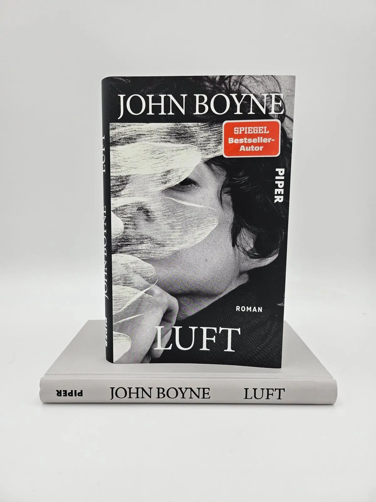 Bild: 9783492073943 | Luft | Roman | John Boyne | Buch | 160 S. | Deutsch | 2025