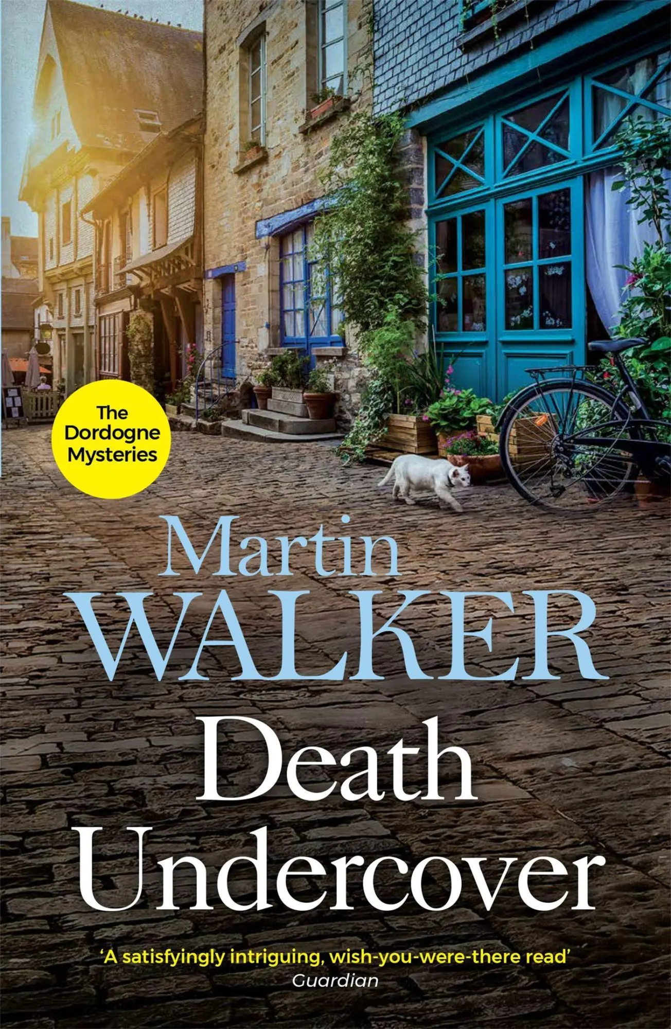 Cover: 9781848664043 | Death Undercover | A Case for Bruno, Chief of Police 7 | Martin Walker