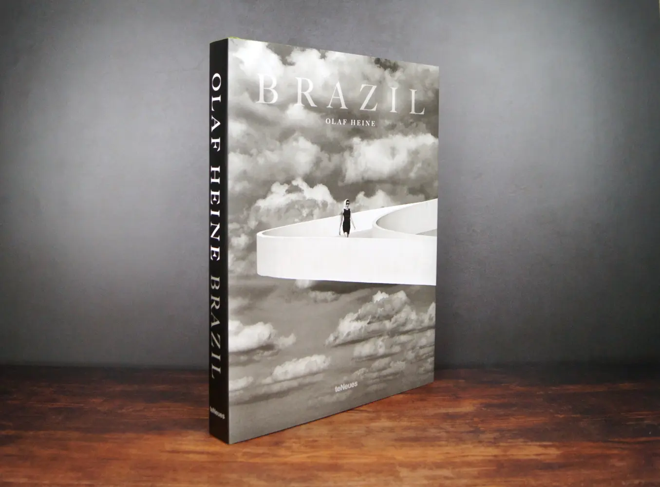 Bild: 9783961715343 | Brazil | Olaf Heine | Buch | 264 S. | Deutsch | 2024 | teNeues Verlag
