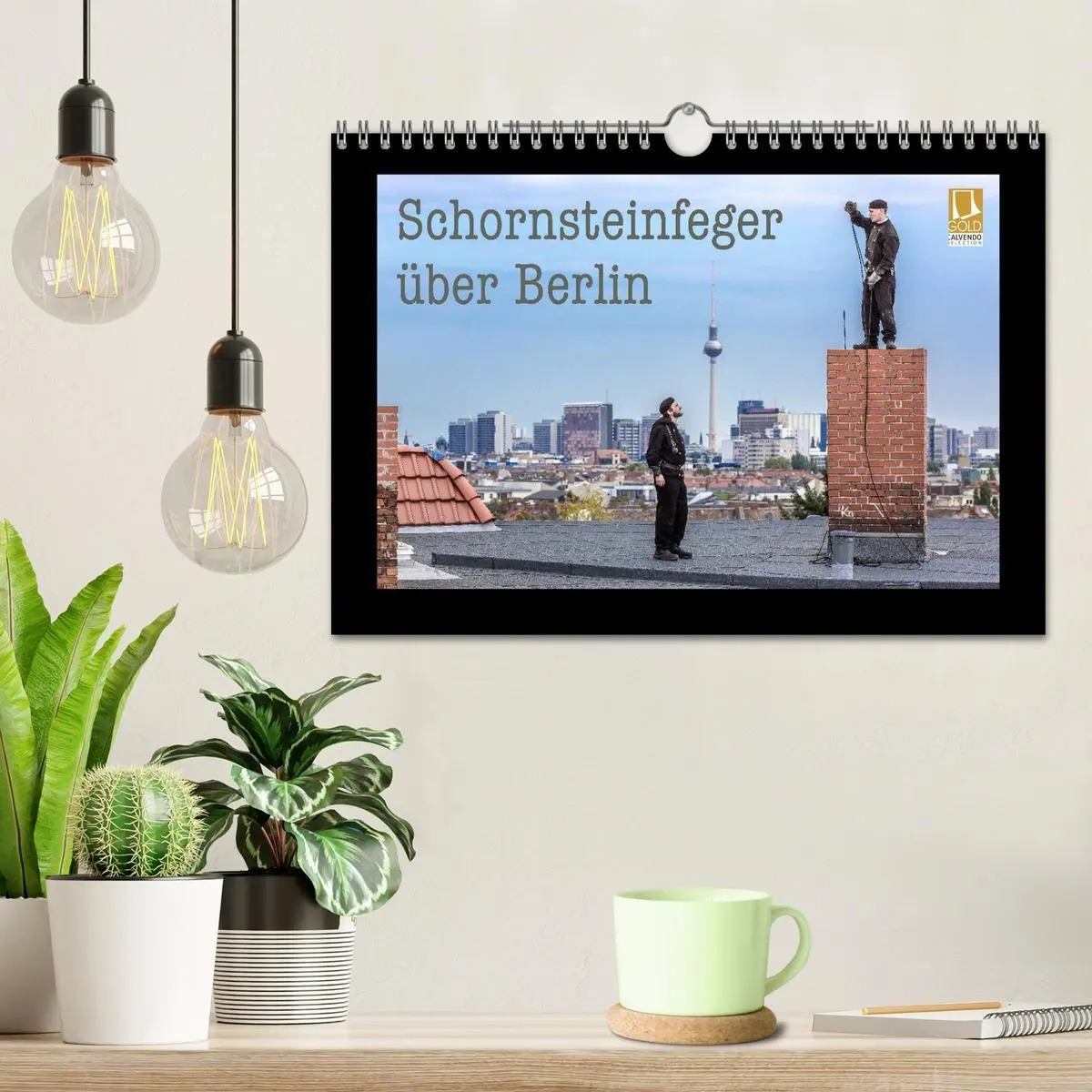Bild: 9783569745643 | Schornsteinfeger über Berlin 2027 (Wandkalender 2027 DIN A4 quer),...