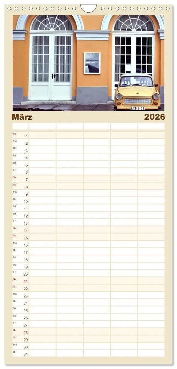 Bild: 9783457286043 | Familienplaner 2026 - Trabi-Land DDR mit 5 Spalten (Wandkalender,...