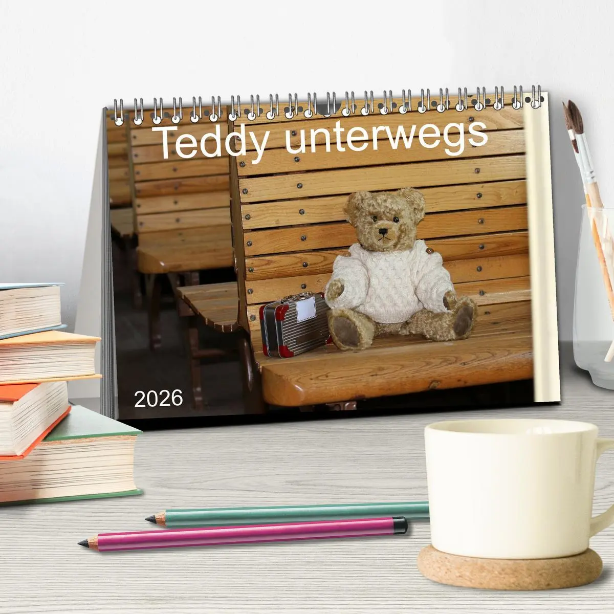 Bild: 9783457986943 | Teddy unterwegs (Tischkalender 2026 DIN A5 quer), CALVENDO...