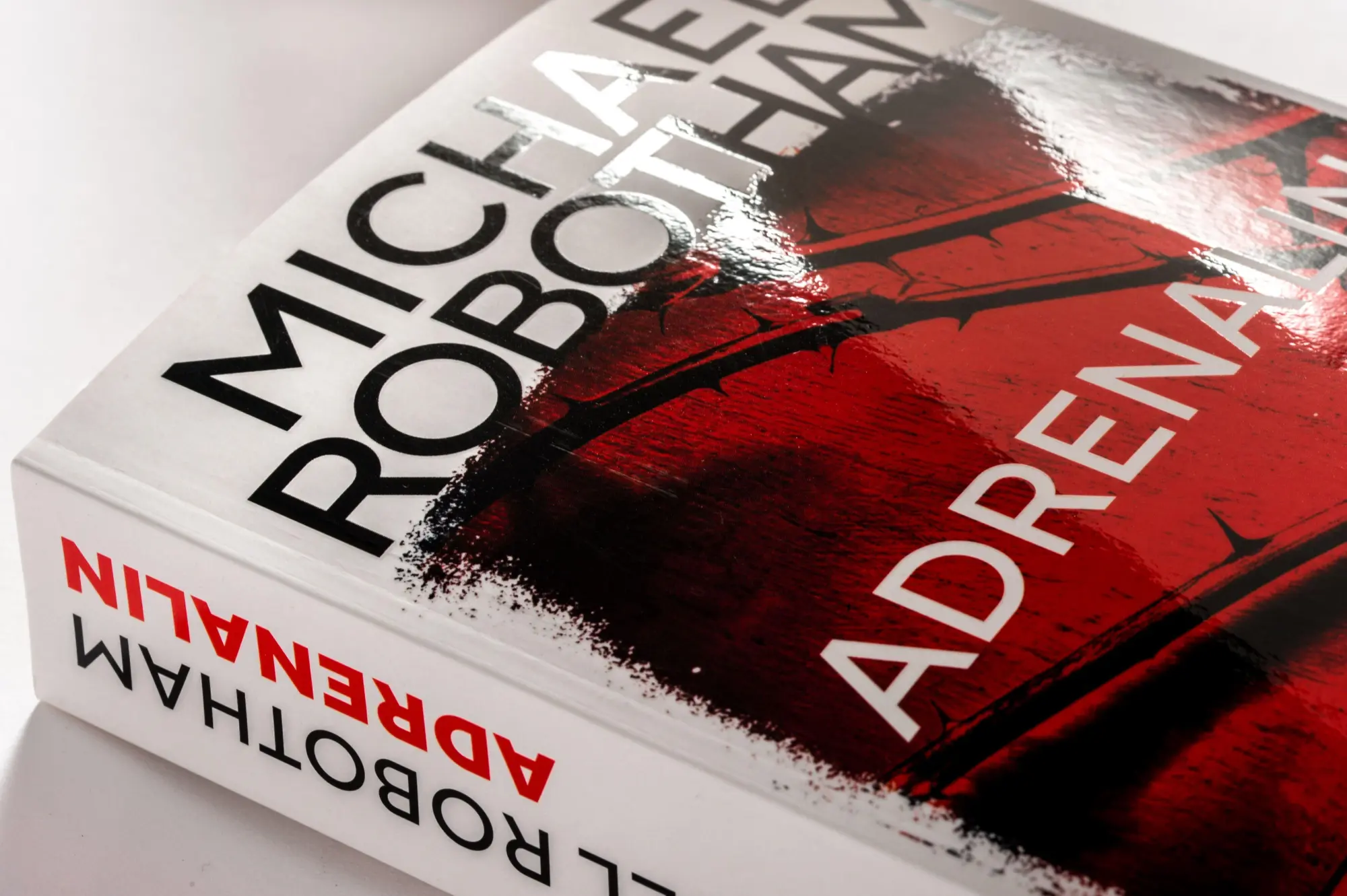 Bild: 9783442497843 | Adrenalin | Michael Robotham | Taschenbuch | 448 S. | Deutsch | 2026