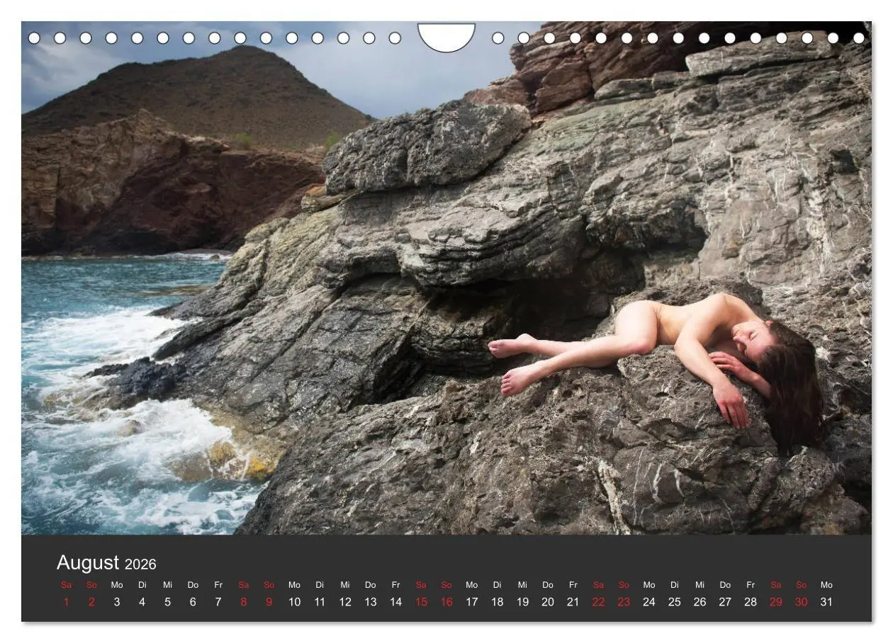 Bild: 9783457808443 | Aktfotografie am Meer (Wandkalender 2026 DIN A4 quer), CALVENDO...
