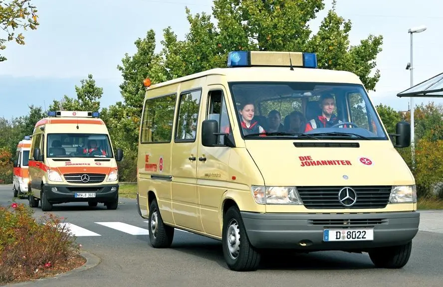 Bild: 9783861338543 | Die Fahrzeuge der Rettungsdienste und Hilfsorganisationen in...