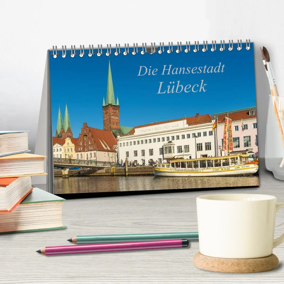 Bild: 9783516070644 | Die Hansestadt Lübeck (Tischkalender 2026 DIN A5 quer), CALVENDO...