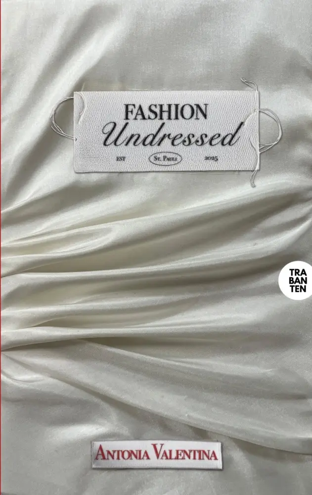 Cover: 9783986971144 | Fashion Undressed | Antonia Valentina | Taschenbuch | Deutsch | 2024