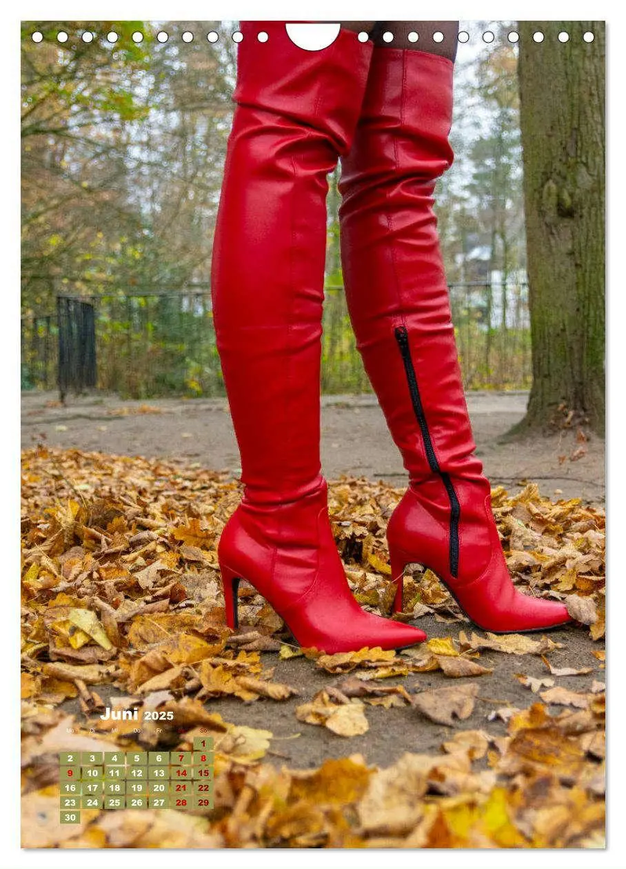 Bild: 9783435971244 | Stiefel und High Heels im Herbst (Wandkalender 2025 DIN A4 hoch),...