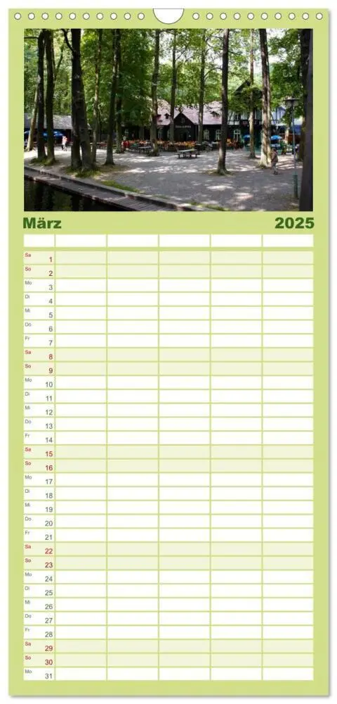 Bild: 9783457122044 | Familienplaner 2025 - Geheimnisvoller Spreewald mit 5 Spalten...