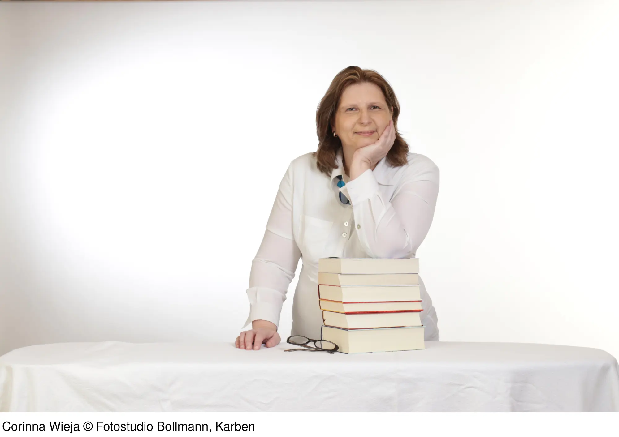 Autor: 9783846602744 | Herzglitzern und Mistelzweige | Corinna Wieja | Taschenbuch | 340 S.