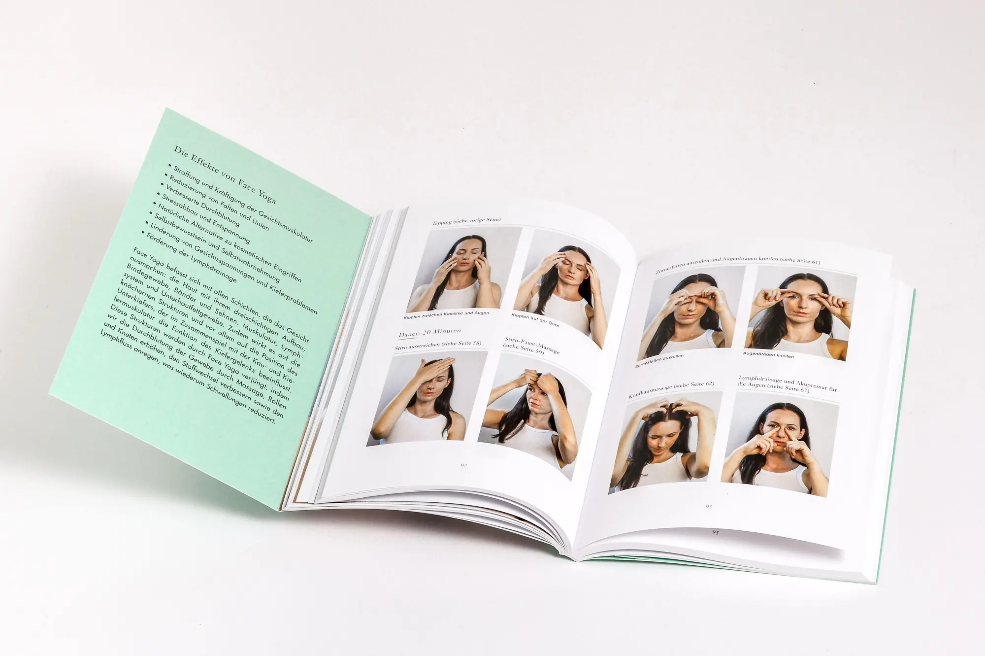 Bild: 9783424155044 | Face Yoga - Sanfte Übungen mit großer Wirkung | Claudia Granig | Buch