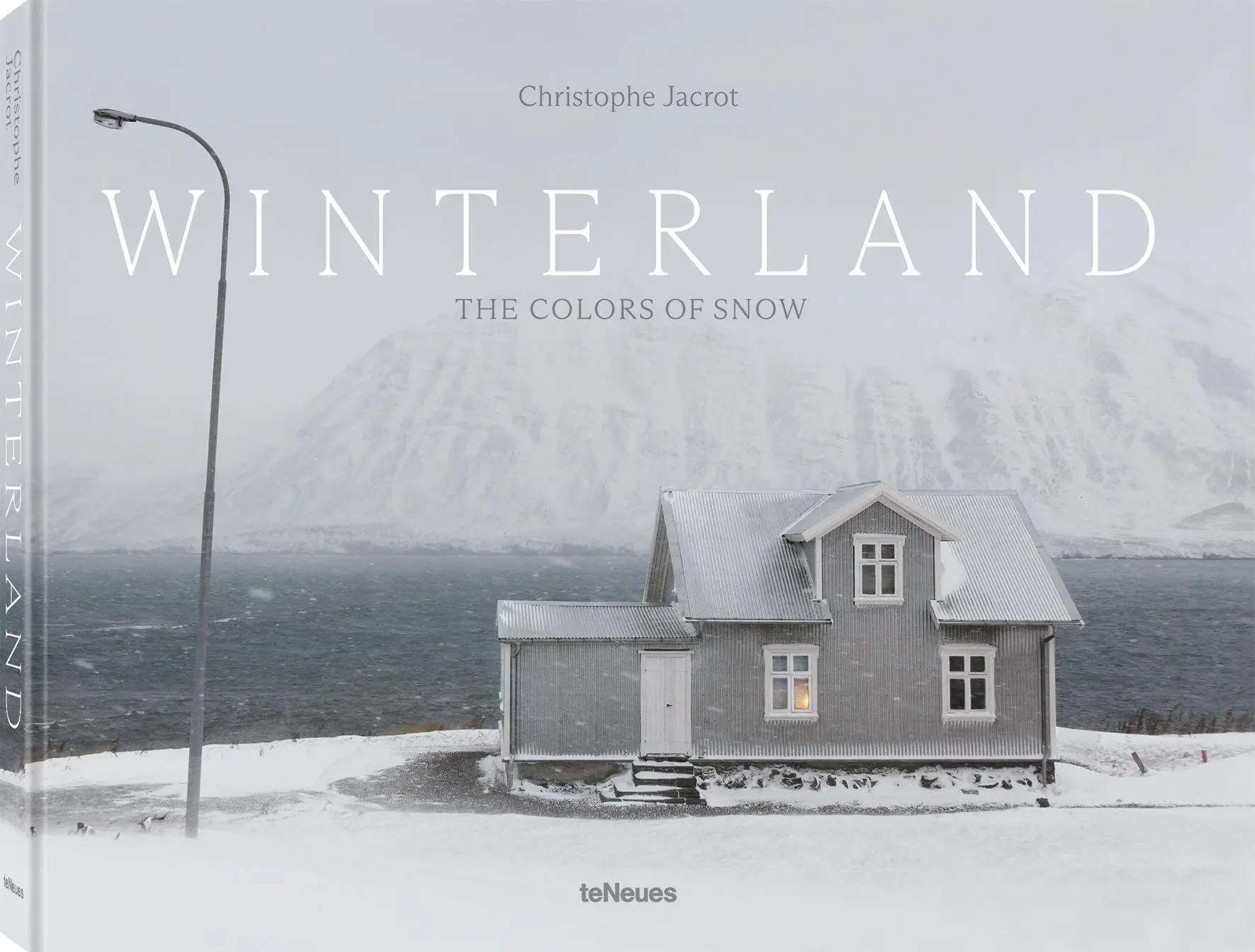 Cover: 9783961716944 | Winterland | The Colors of Snow | Christophe Jacrot | Buch | 208 S.