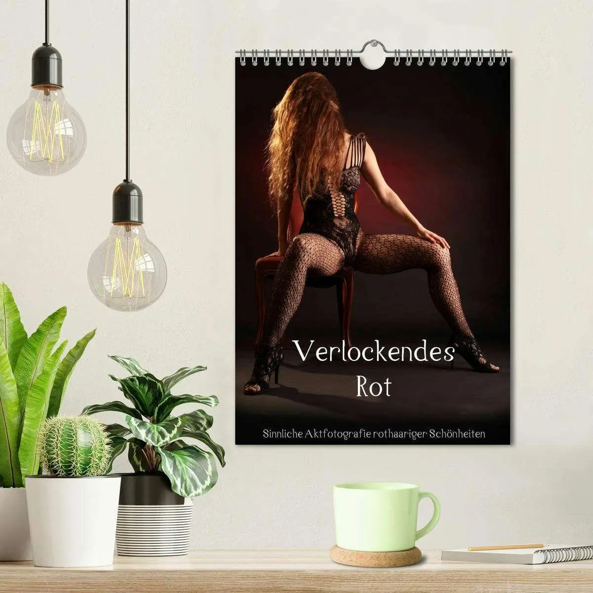 Bild: 9783516808544 | Verlockendes Rot (Wandkalender 2027 DIN A4 hoch), CALVENDO...