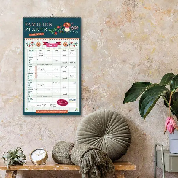 Bild: 9783819301445 | Familienplaner Vintage 2027 | Verlag Korsch | Kalender | 14 S. | 2027