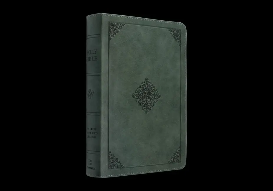 Cover: 9781433591945 | ESV Personal Reference Bible (Trutone, Quiet Forest, Ornament Design)