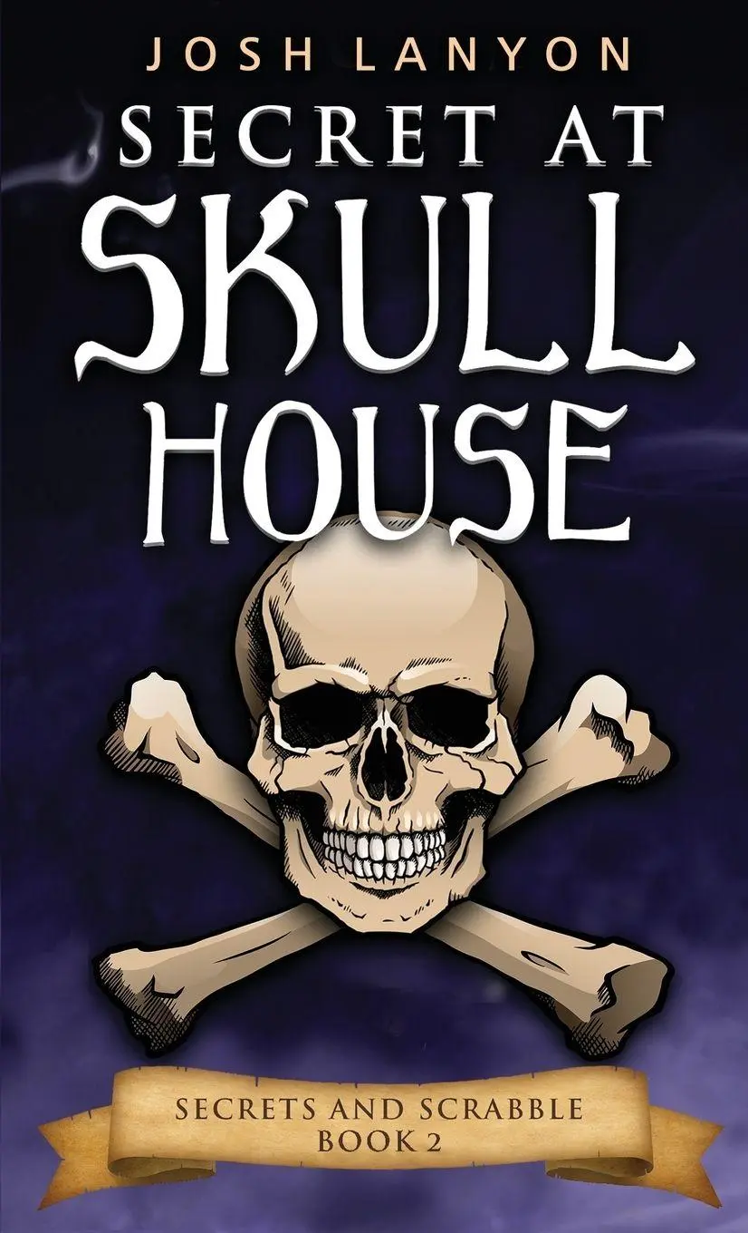 Cover: 9781945802645 | Secret at Skull House | An M/M Cozy Mystery : Secrets and Scrabble 2