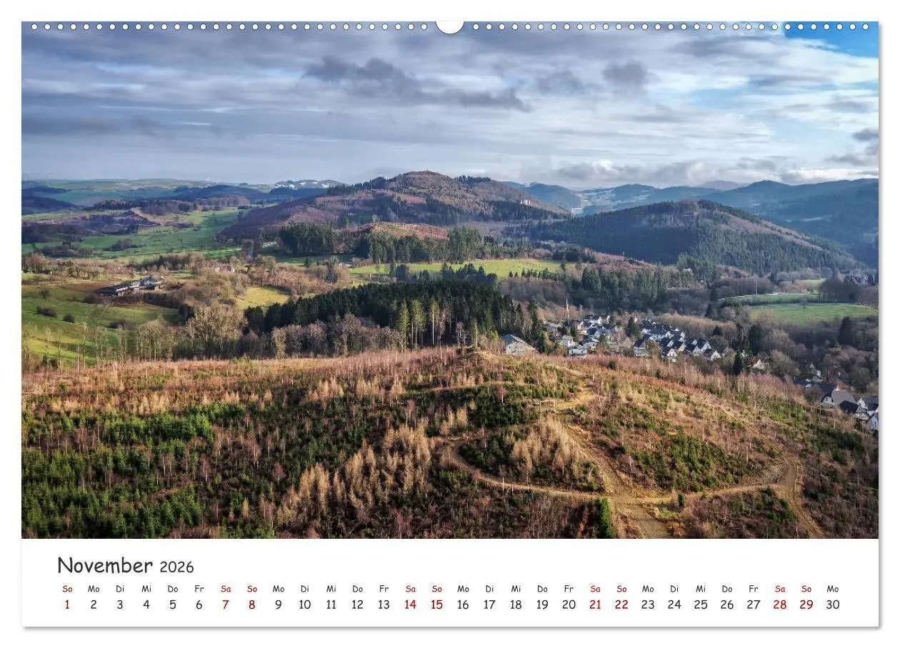 Bild: 9783457894545 | Das Sauerland bei Brilon aus der Vogelperspektive (Wandkalender...