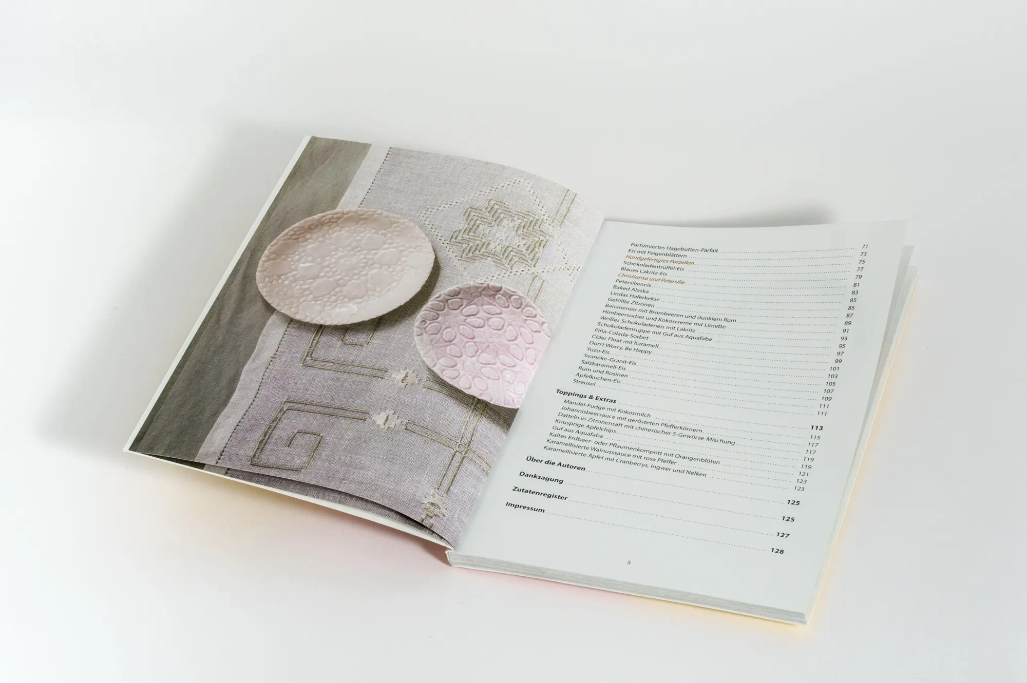 Bild: 9783517104645 | Veganes Eis | Vibeke Bengtson (u. a.) | Taschenbuch | 136 S. | Deutsch
