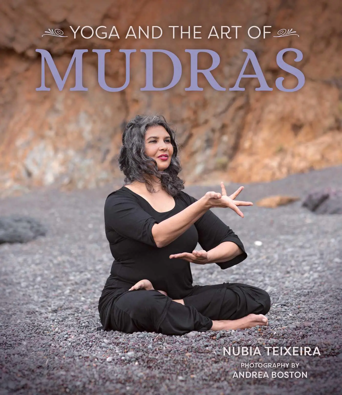 Cover: 9781683836445 | Yoga and the Art of Mudras | Nubia Teixeira | Taschenbuch | Englisch