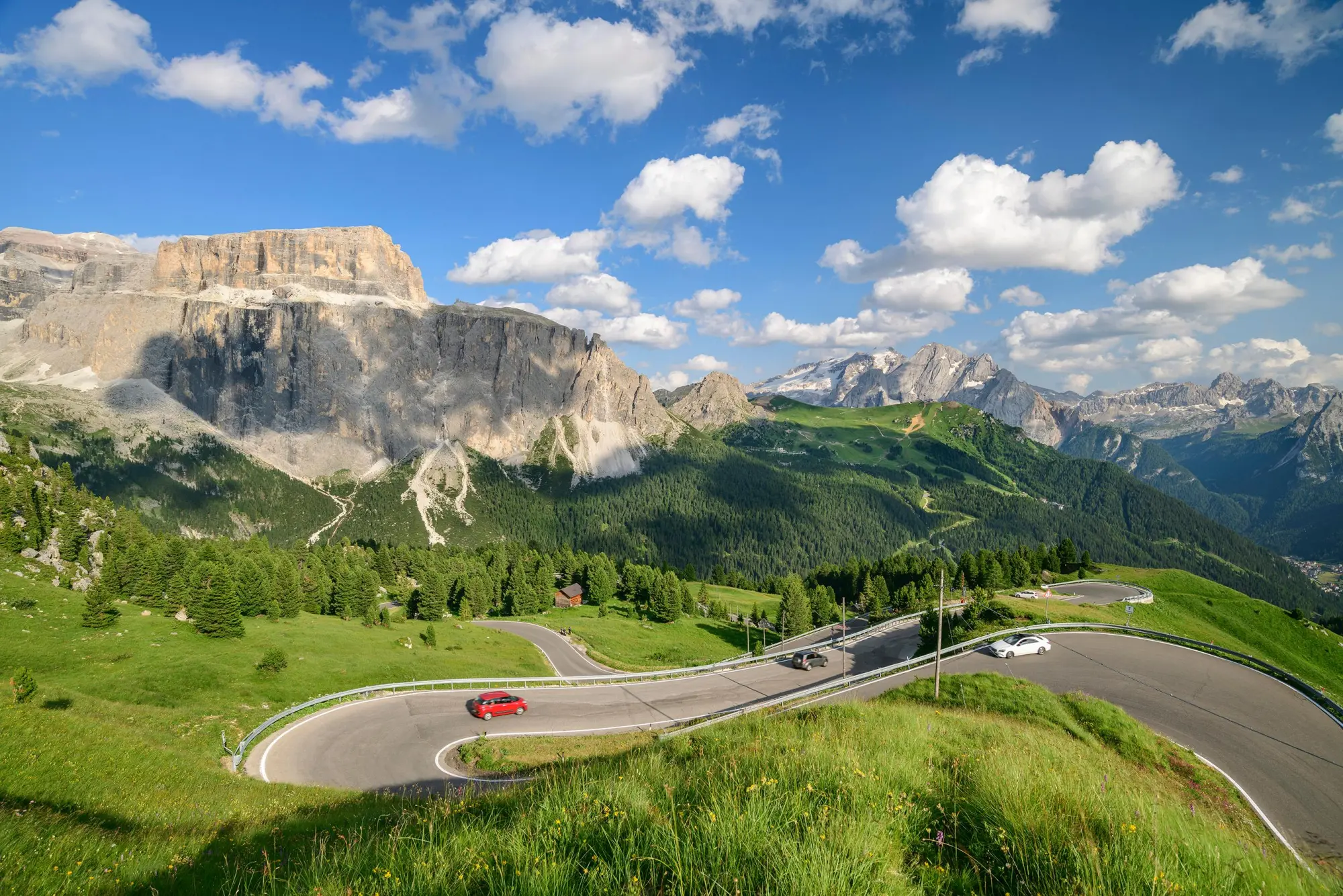 Bild: 9783734327445 | Roadtrips Südtirol | Wilfried Bahnmüller (u. a.) | Buch | 168 S.