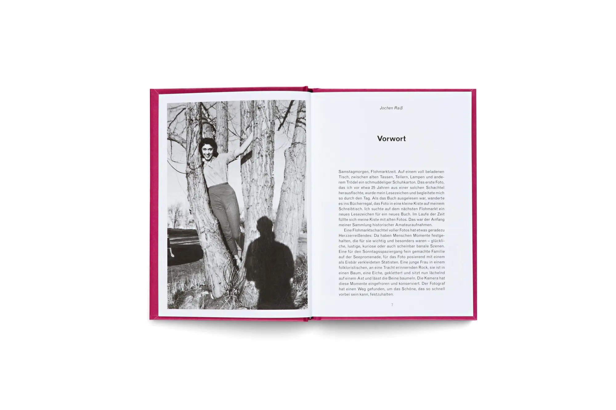 Bild: 9783775758345 | Women in Trees: Vintage Photography, Nostalgic Black-and-White...