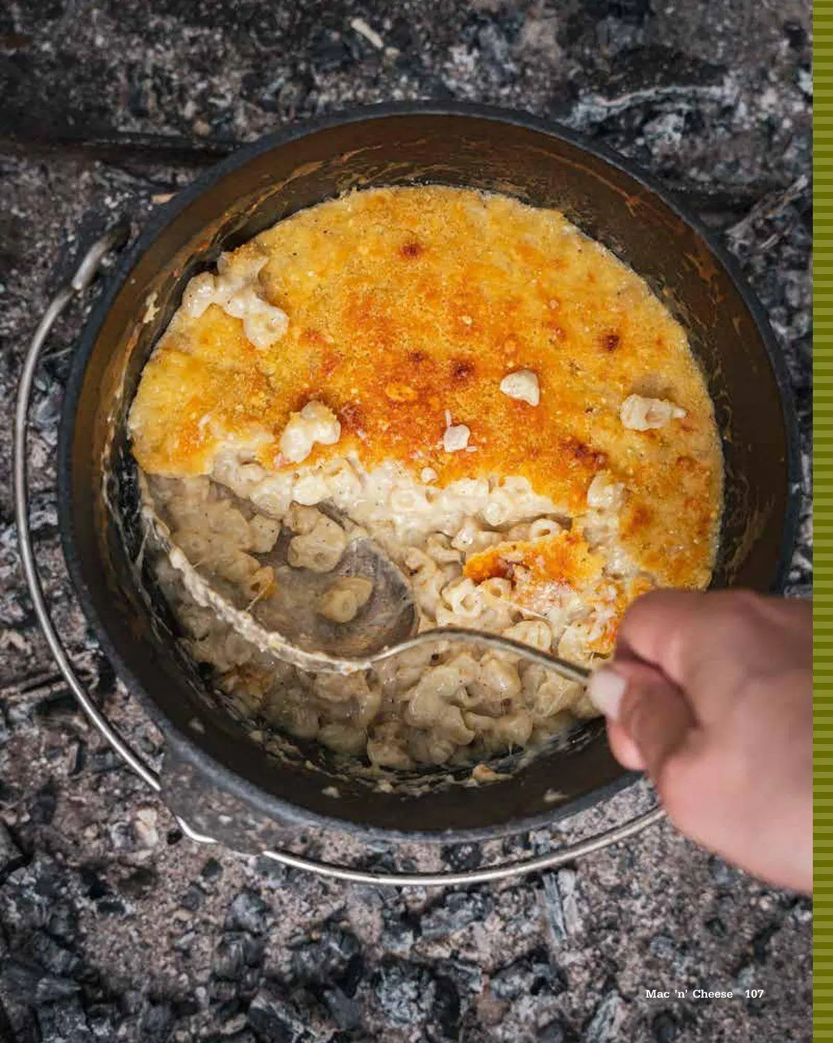 Bild: 9783690190046 | Dutch Oven - Rezepte ohne viel Schnickschnack | Elle Nikishkova | Buch