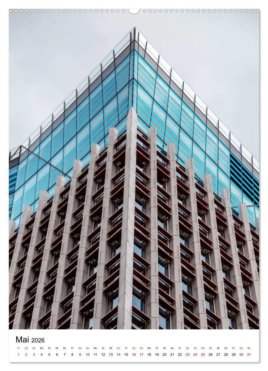 Bild: 9783516381146 | London Financial District (Wandkalender 2026 DIN A2 hoch), CALVENDO...