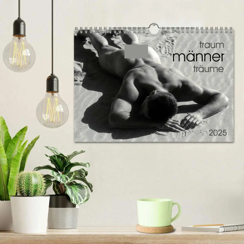 Bild: 9783435571246 | Traummänner Männerträume (Wandkalender 2025 DIN A4 quer), CALVENDO...