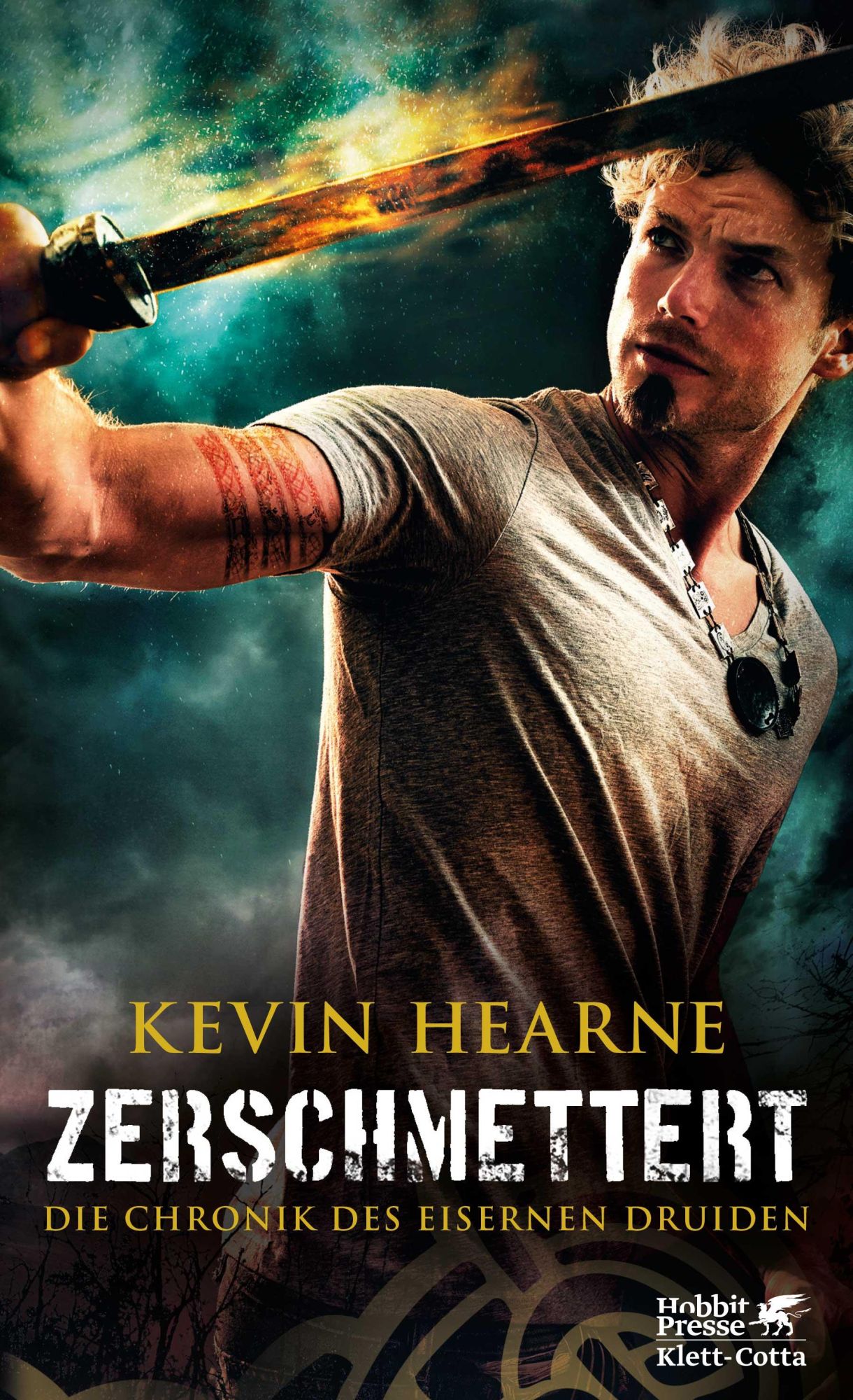 Cover: 9783608981346 | Zerschmettert | Die Chronik des Eisernen Druiden 9 | Kevin Hearne